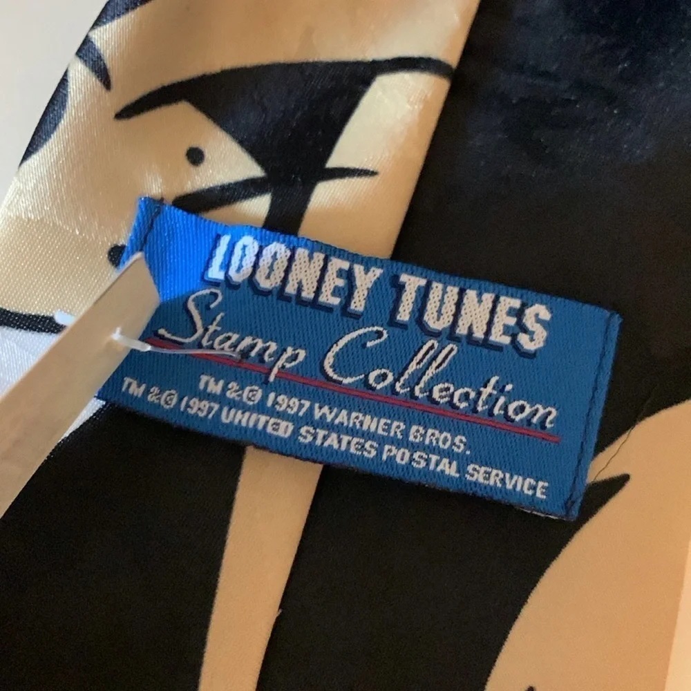 Vintage Looney Tunes Stamp Collection Taz Lick necktie with Bugs Bunny New